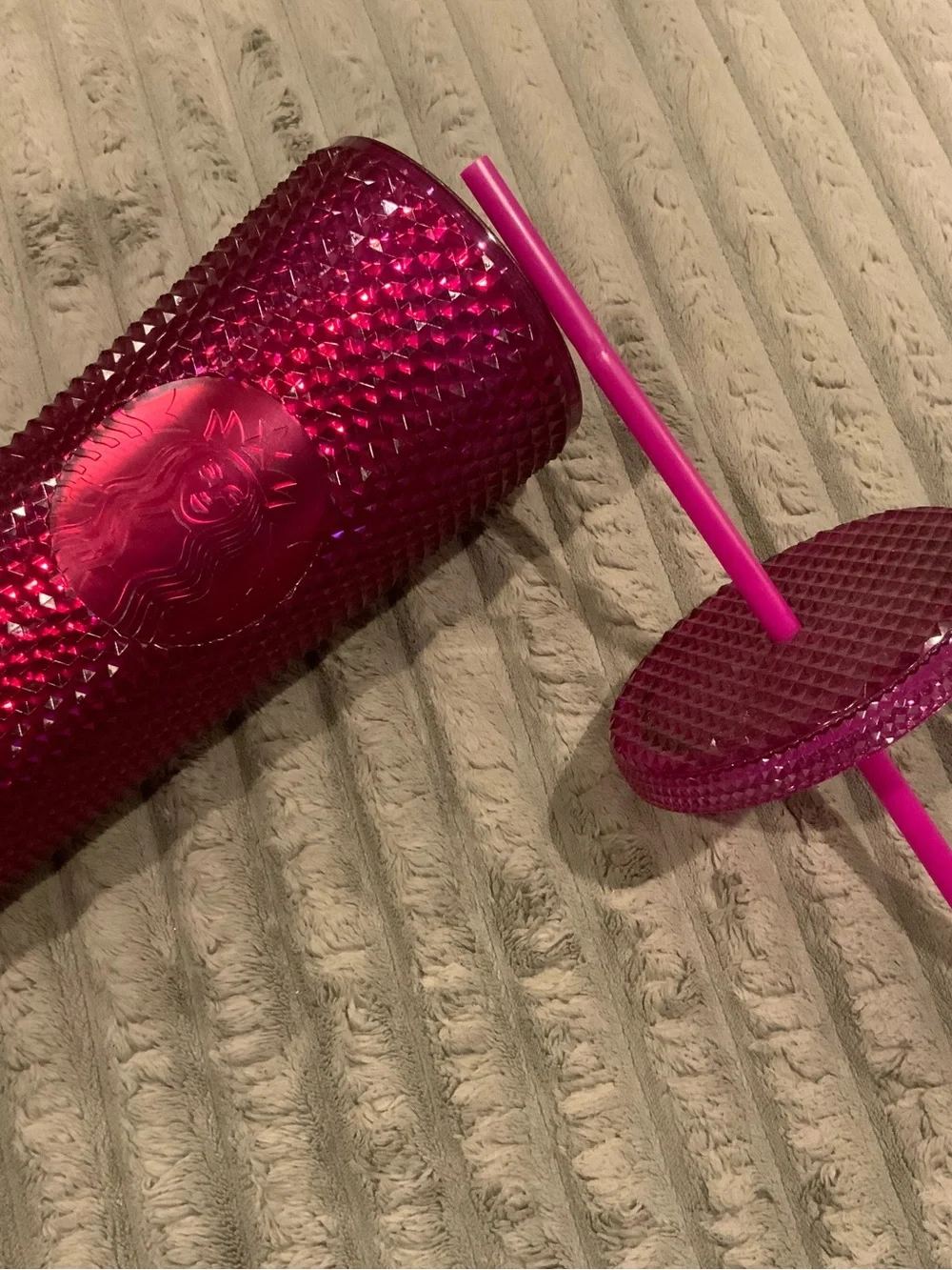 Starbucks Fuchsia Studded Tumbler with Matching Lid & Straw Screw Top